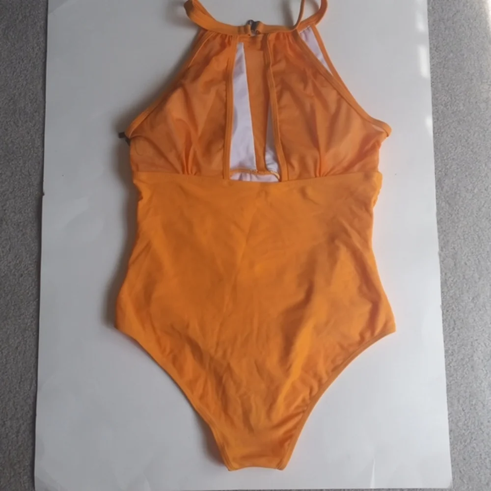 ORANGE ONE PIECE BATHING SUIT SIZE M